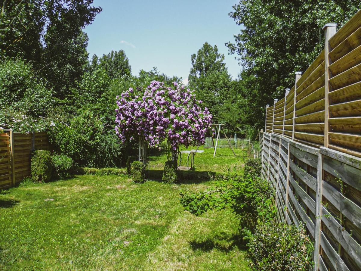 Villa La Laujere Ivie - Gite & Piscine Privative Saint-Hilaire-du-Bois  Exterior foto